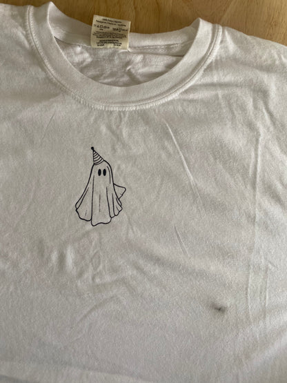 Oops! White Howdy Ghost tee - Large